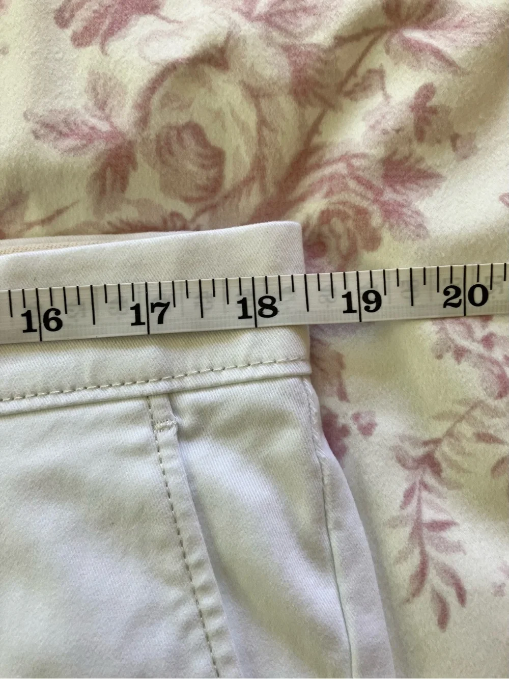 J. Crew White Stretch 484 Slim Fit Chino Pants Mislabeled Actual size 36x30